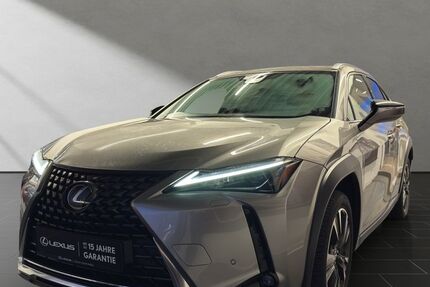 Lexus UX 19.946 km 28.450 &euro; Duisburg 47055