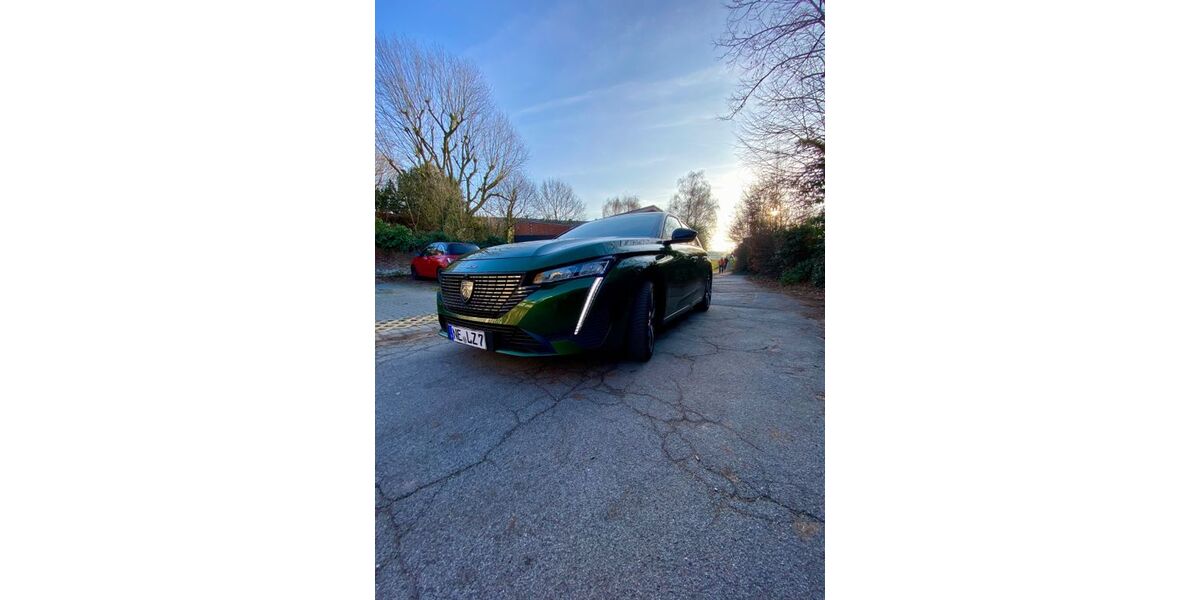 Peugeot 308 50.500 km 22.600 &euro; Neuss 41462