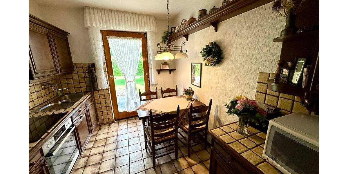 Ihr neues Zuhause in Duisburg-Rheinhausen! Einfamilienhaus sucht neue Eigentümer 7 zimmer