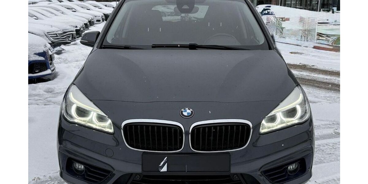 BMW 218 Gran Tourer 96.000 km 18.500 &euro; Duisburg 47179