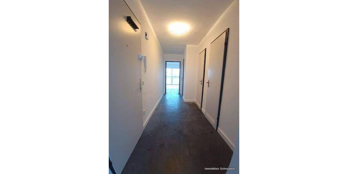 Etagenwohnung Krefeld Cracau - 2 Zimmer, 64 m&sup2;, 580&euro; | Angebot:26875009
