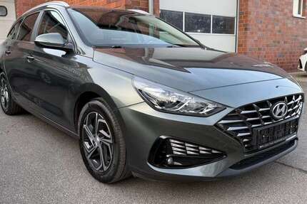 Hyundai i30 77.000 km 15.900 &euro; Grevenbroich 41515