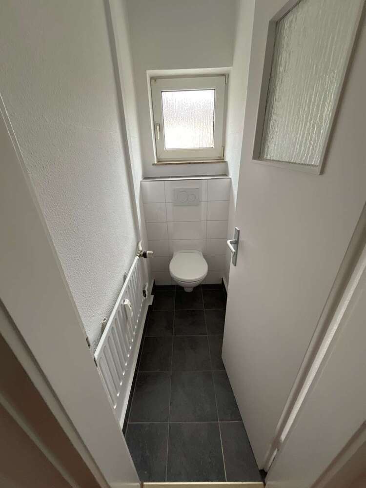 Wohnung zum Mieten in Wuppertal 566,72 € 80.5 m²