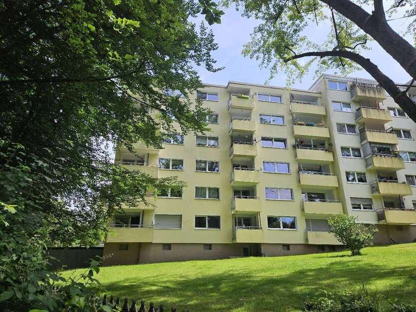 Wohnung zum Kaufen in Essen 190.000 € 118 m²