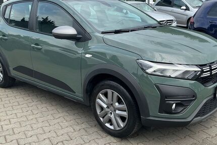 Dacia Sandero 26.000 km 14.950 &euro; Moers 47447