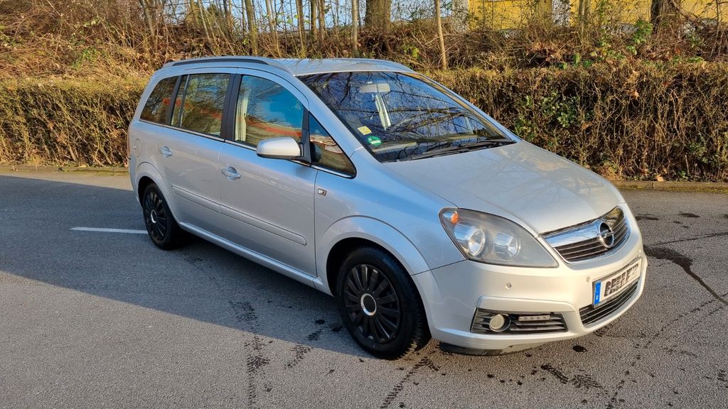 Opel Zafira 279.200 km 1.300 &euro; Solingen 42719