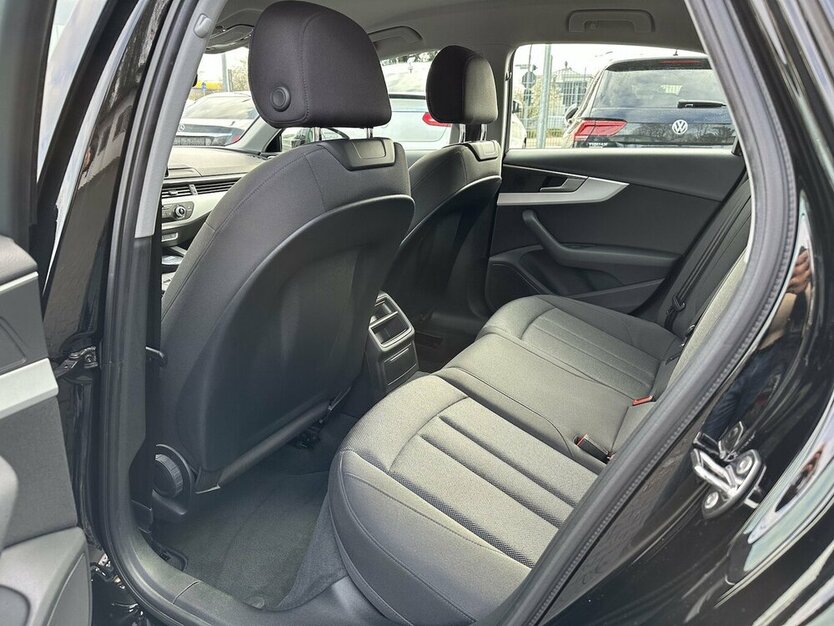 Audi A4 2,0 TDI / Automatik / Navi MMI / LED / AHK 135.000 km 18.900 € Mönchengladbach 41066