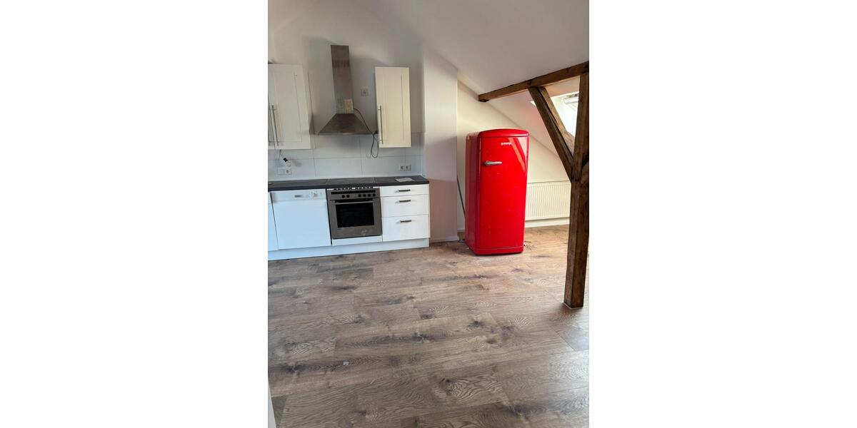 Dachgeschoßwohnung Mettmann - 2 Zimmer, 45 m&sup2;, 450&euro; | Angebot:25764212