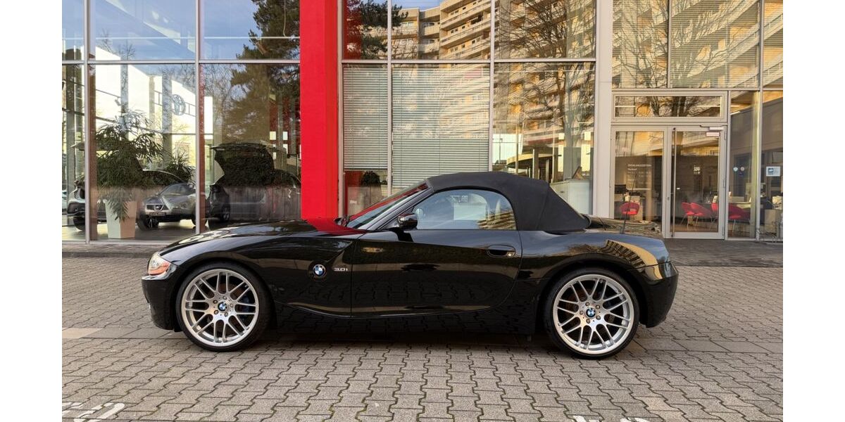 BMW Z4 129.000 km 19.999 &euro; Burscheid 51399
