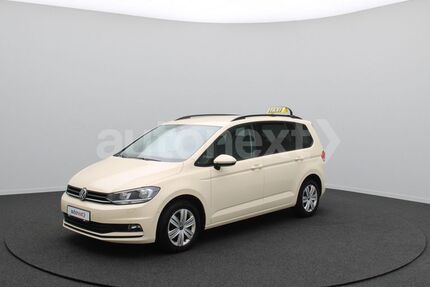 VW Touran 88.050 km 26.990 &euro; Mönchengladbach 41066