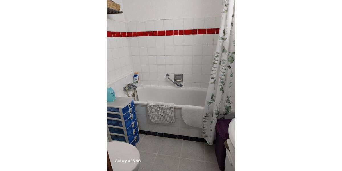 Großzügige Familienwohnung mit Garten im beliebten Büderich! 4 zimmer