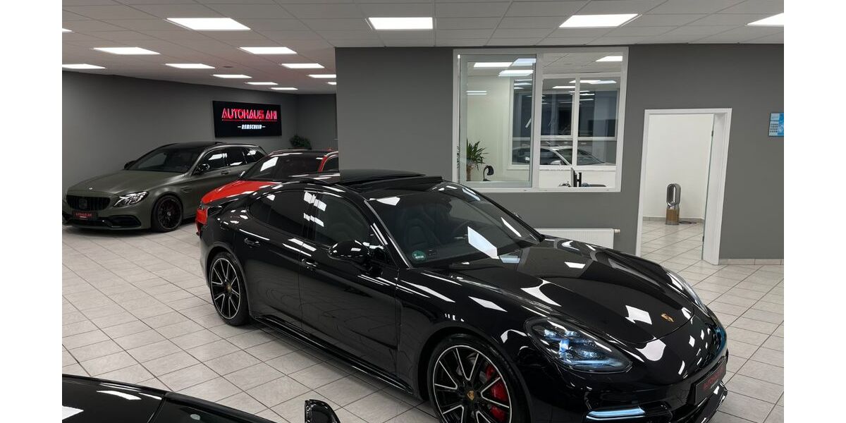 Porsche Panamera 86.592 km 82.900 &euro; Remscheid 42857