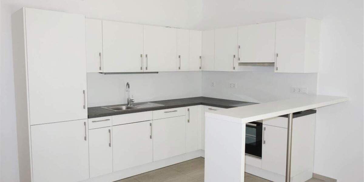 Moderne 3 Zimmer mit EBK, 2 Bädern, 2 Balkone, Fußbodenhzg. in Flingern 3 zimmer