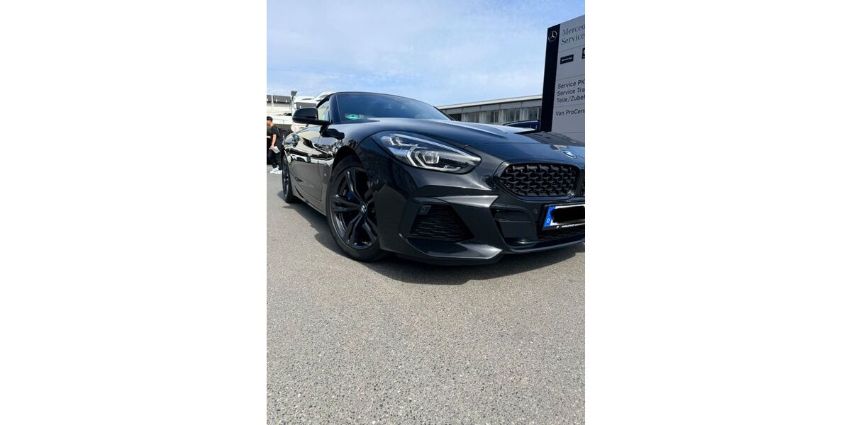 BMW Z4 57.876 km 35.250 &euro; Düsseldorf 40477