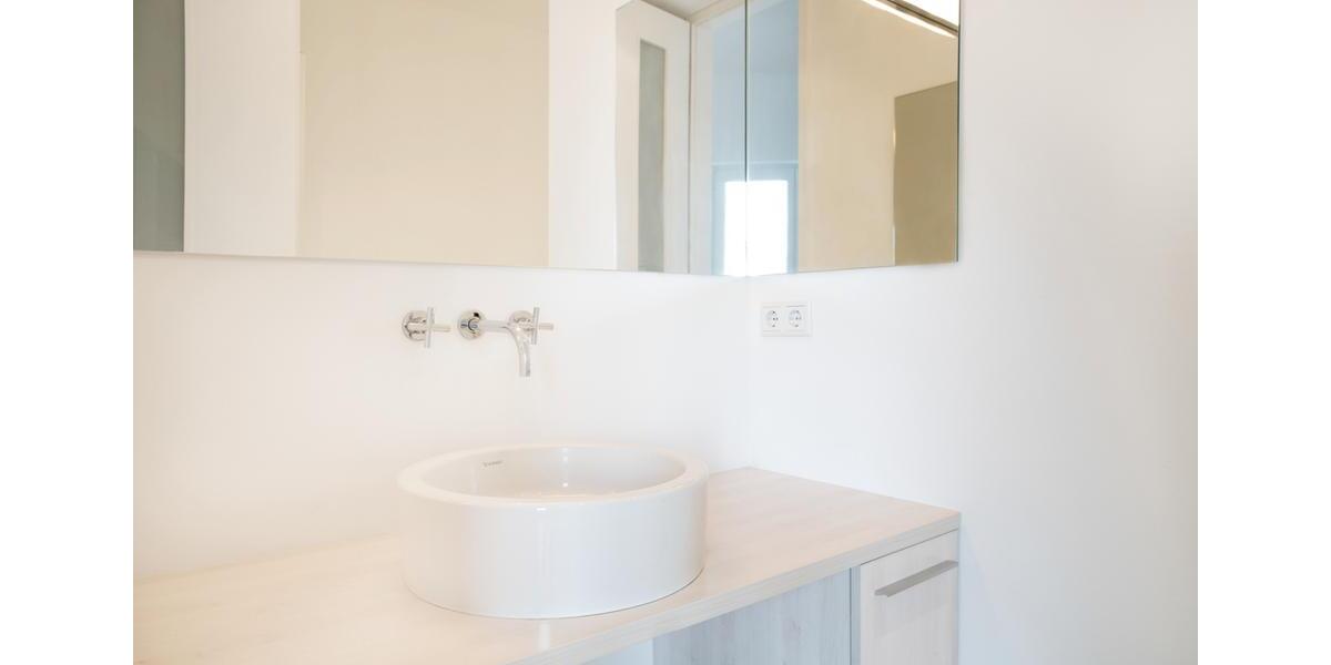 Etagenwohnung Düsseldorf Niederkassel - 3 Zimmer, 133 m&sup2;, 2.850&euro; | Angebot:25330845