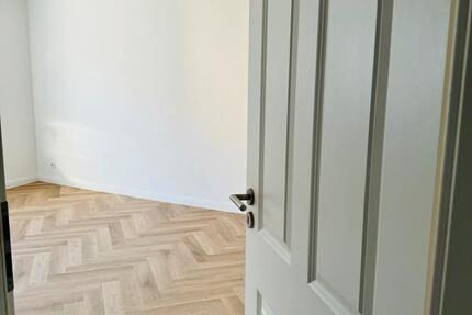 Wohnung Remscheid - 1 Zimmer, 33 m&sup2;, 400&euro; | Angebot:26089396