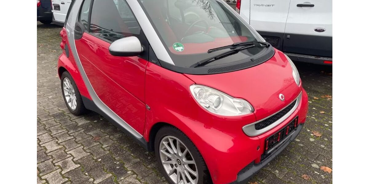 Smart ForTwo 221.000 km 2.700 &euro; Düsseldorf 40212