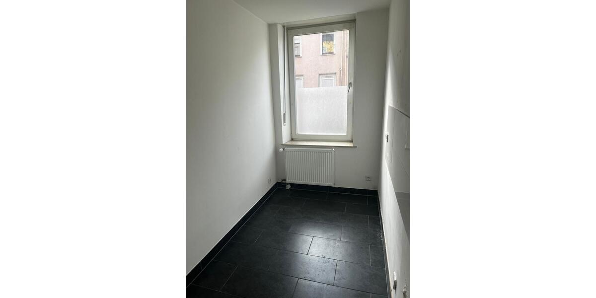 Erdgeschoßwohnung Krefeld - 2 Zimmer, 51 m&sup2;, 715&euro; | Angebot:25656584
