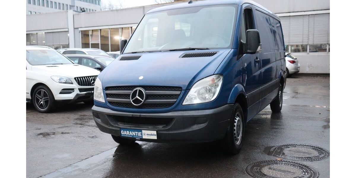 Mercedes-Benz Sprinter 159.997 km 9.300 &euro; Ratingen 40880