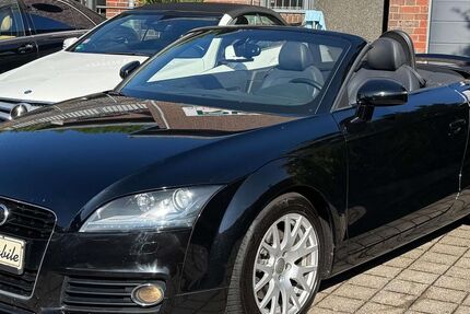 Audi TT 180.000 km 11.500 &euro; Solingen 42651
