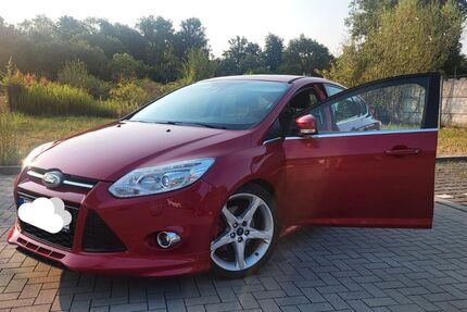 Ford Focus 125.000 km 6.900 &euro; Mönchengladbach 41068
