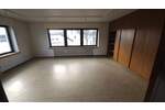 Gewerbeobjekt Neukirchen-Vluyn Vluyn - 4 Zimmer, 180 m&sup2;, 1.950&euro; | Angebot:25877302