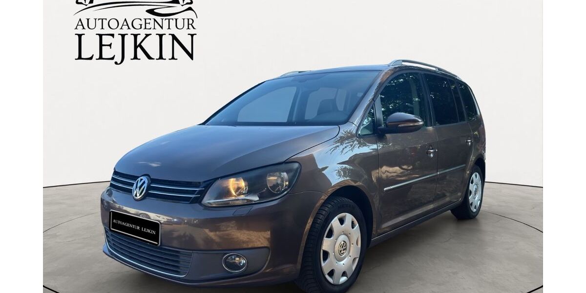 VW Touran 221.545 km 7.690 &euro; Krefeld 47803