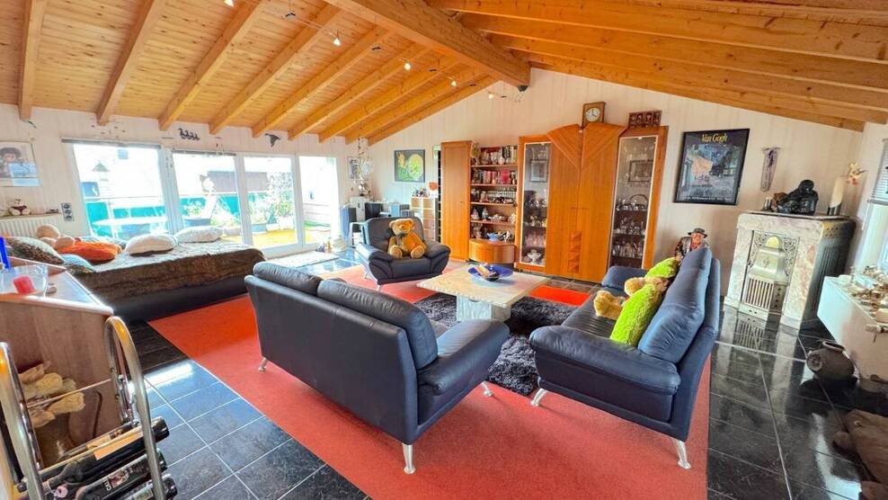 Altbau-Charme trifft auf Anbau aus 1995!