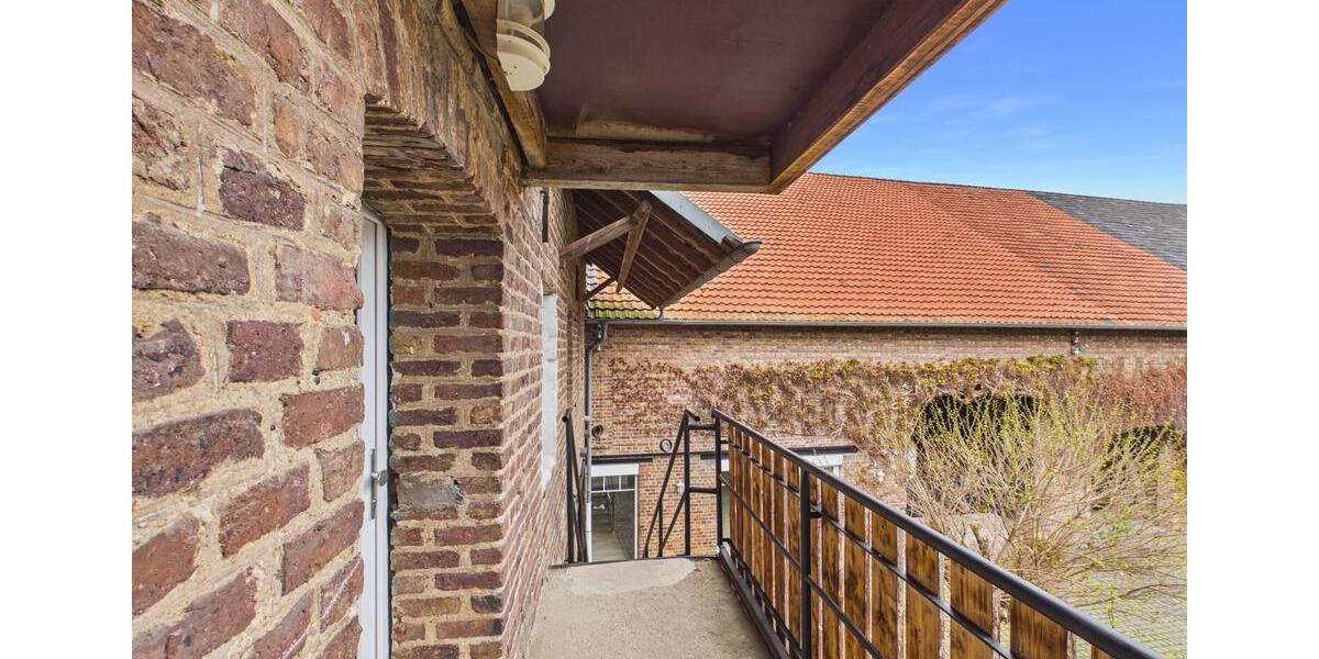 Etagenwohnung Bedburg - 4 Zimmer, 119 m&sup2;, 1.250&euro; | Angebot:26252921