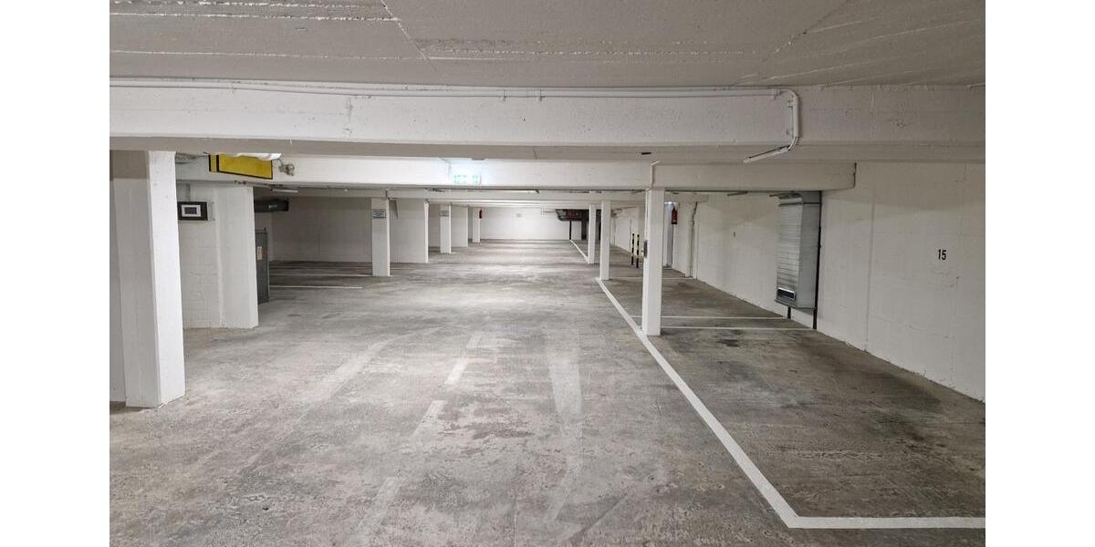 Garagen / Stellplätze Düsseldorf Derendorf - 100&euro; | Angebot:26339228