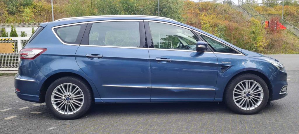 Ford S-Max 113.000 km 19.500 &euro; Ratingen 40878