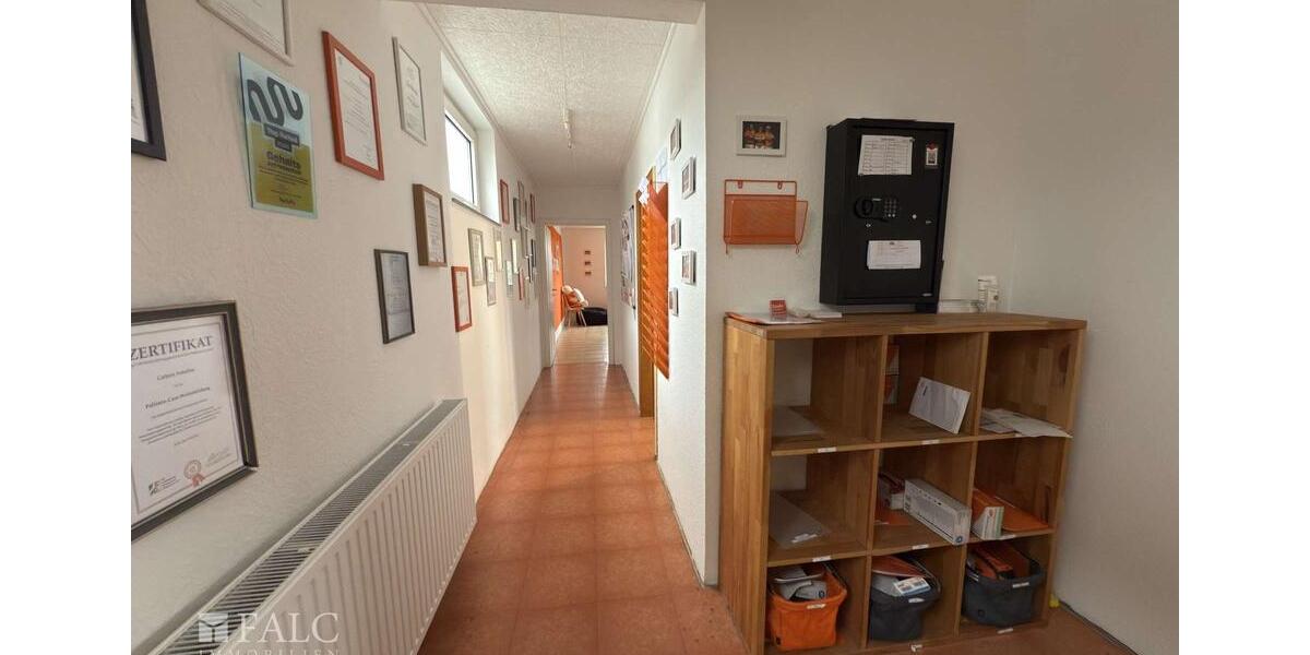 Gewerbeobjekt Solingen Höhscheid - 800&euro; | Angebot:25104070