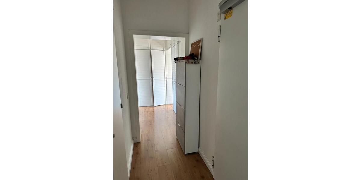 Dachgeschoßwohnung Düsseldorf Stadtbezirk 8 - 3 Zimmer, 86 m&sup2;, 1.143&euro; | Angebot:26355298