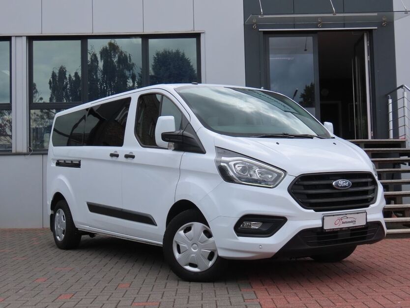 Ford Transit Custom 90.000 km 22.900 € Neuss 41469