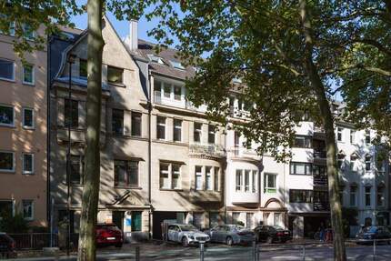 Haus Düsseldorf Düsseltal - 1 Zimmer, 1.745.000&euro; | Angebot:25682924