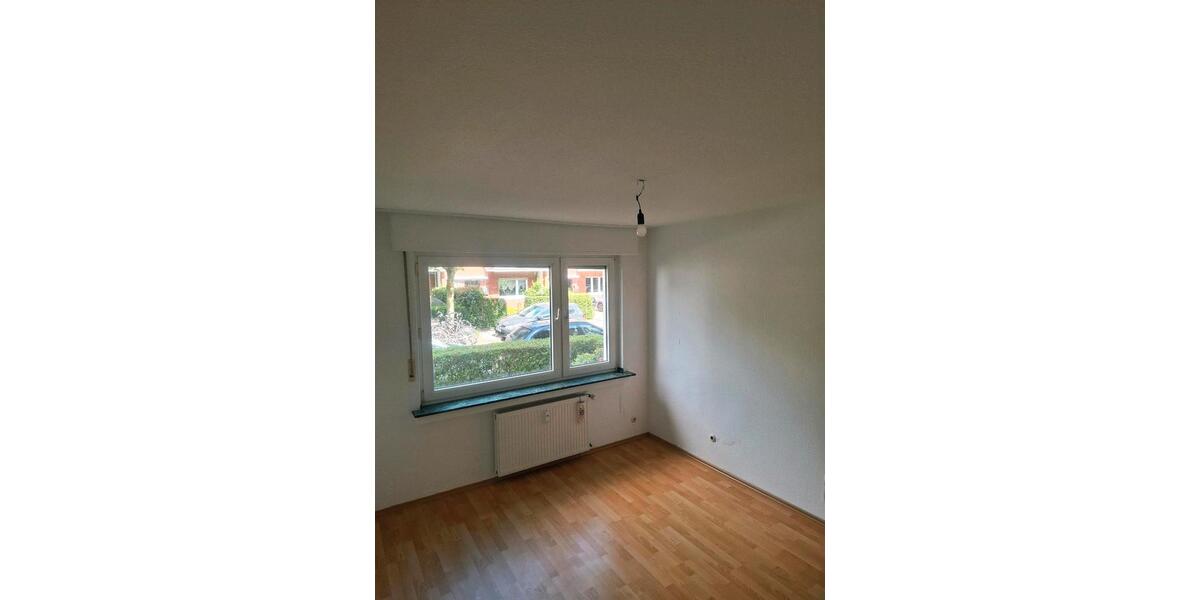 Erdgeschoßwohnung Düsseldorf Stadtbezirk 5 - 3 Zimmer, 55 m&sup2;, 239.000&euro; | Angebot:27022401