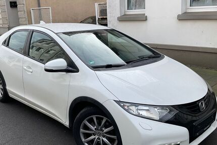 Honda Civic 119.586 km 8.790 &euro; Solingen 42719