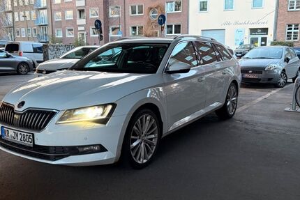 Skoda Superb 144.961 km 16.299 &euro; Düsseldorf 40477
