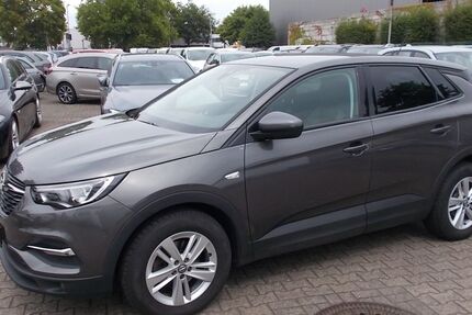 Opel Grandland (X) 109.123 km 12.800 &euro; Willich 47877