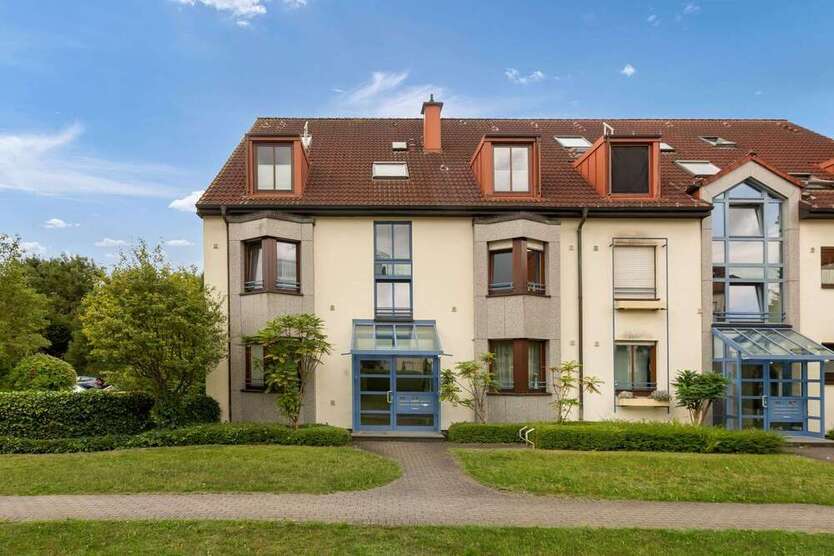 Wohnung zum Kaufen in Neuss 175.000 € 52.44 m²