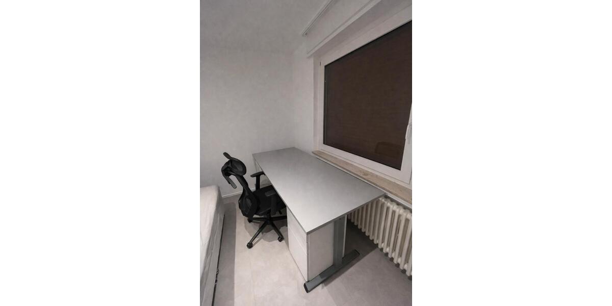 Etagenwohnung Ratingen - 2 Zimmer, 60 m&sup2;, 1.200&euro; | Angebot:25374933