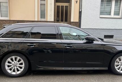 Audi A6 256.000 km 16.500 &euro; Düsseldorf 40217