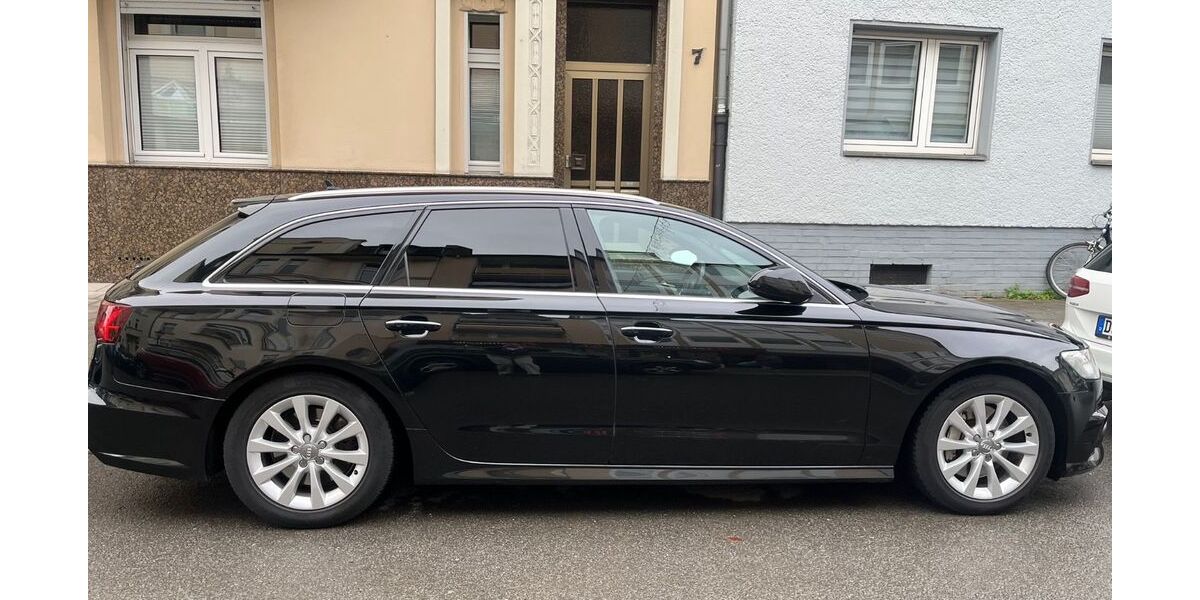 Audi A6 256.000 km 16.500 &euro; Düsseldorf 40217
