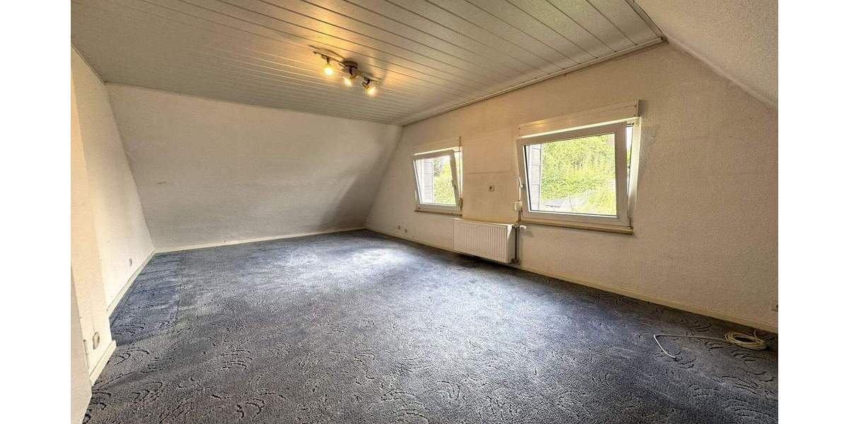 Aus Alt mach Neu! Freistehendes Einfamilienhaus mit großem Garten in Mettmann 3 zimmer