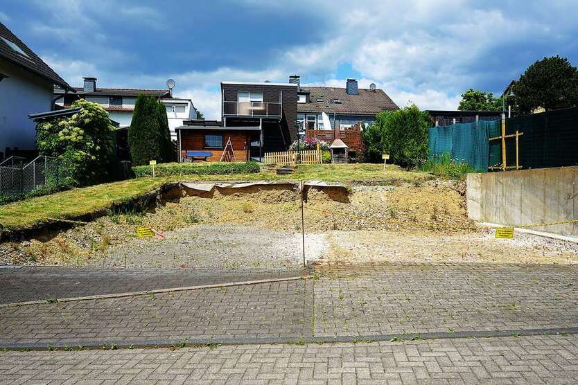 Grundstück zu verkaufen in Wermelskirchen 108.000 € 280 m²