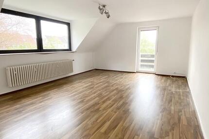 Sanierte lichtdurchflutete 3,5 Zimmerwohnung mit Sonnen Balkon 3 zimmer