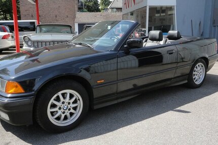 BMW 318i Exclusiv Edition Klimatr.Leder SHZ PDC 220.000 km 5.000 &euro; Neuss 41462