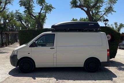 VW T5 Transporter 199.000 km 16.500 &euro; Duisburg 47166