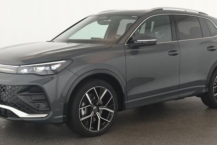 VW Tiguan 15.000 km 41.984 &euro; Neuss 41460