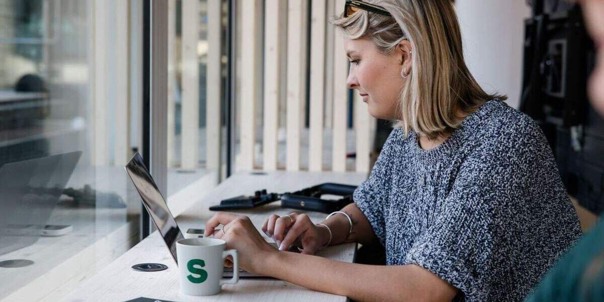 Double Office Studio One: Flexible Konditionen, kreative Community zimmer